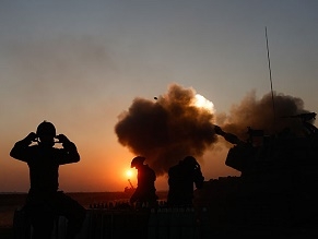 ЦАХАЛ наносит удары по позициям ХАМАС в Газе в ответ на обстрел военнослужащих