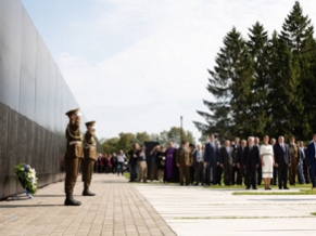 Еврейская община Эстонии приняла участие в открытии Мемориала памяти жертв коммунизма