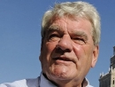 Poland says Holocaust denier David Irving ‘not welcome’ on death camp tour