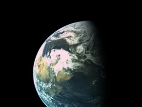  «Берешит» сделал снимок Земли на пути к Луне