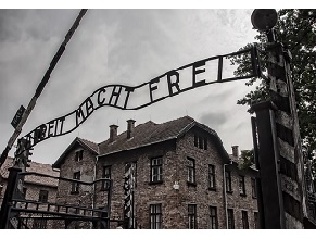 В Нью-Йорке открылась выставка «Освенцим. Не так давно, не так далеко»