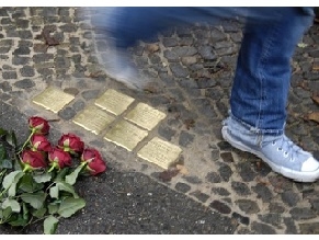 В Швеции появятся новые памятники жертвам Холокоста – «камни преткновения»