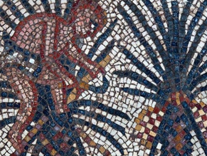 Археологи нашли мозаику с изображением ветхозаветного оазиса Елим