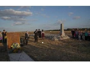 Еще три мемориала открыли в местах  гибели евреев