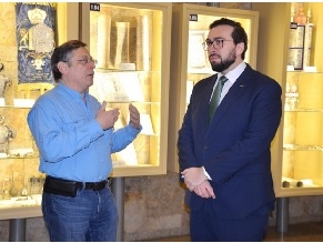 Глава Представительства НАТО в Украине посетил Еврейский Музей
