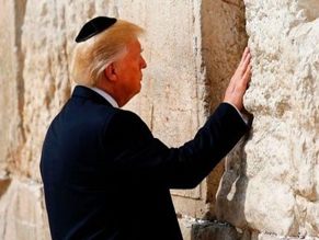 Трамп подписал указ о борьбе с антисемитизмом. Не все евреи в США этот указ одобряют
