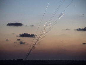 Территория Израиля подверглась обстрелу из Газы: «Цева адом» в Ашкелоне, Сдероте и Эшколе