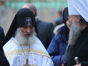 Настоятель российского монастыря предложил «выслать жидов в Биробиджан», чтобы остановить эпидемию