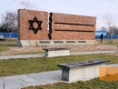 В Польше осквернен памятник жертвам Холокоста