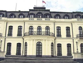 Здание российского Посольства в Праге – экспроприированная собственность еврейской семьи