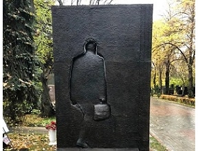 Жванецкому открыли памятник в Москве