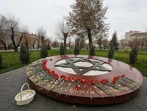 Памятник жертвам Холокоста открыли в Волгограде