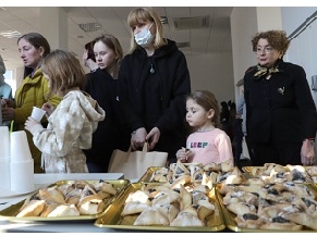 Хоменташен от Фаины Куклянски детям украинских беженцев