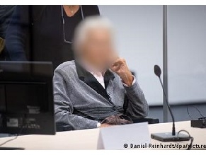 В Германии судят бывшую секретаршу концлагеря Штутгоф