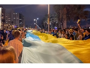 В Тель-Авиве проходит проукраинский марш: «Россия – террористическое государство»