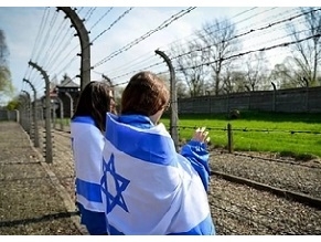 Польша предложила возобновить поездки израильской молодежи по местам Холокоста