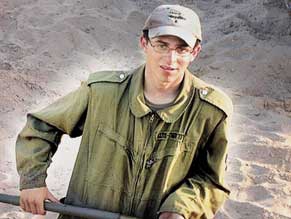 European Parliament calls for Shalit release