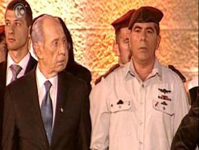 Peres on Memorial Day: Israel yearns for peace, but will defend itself 